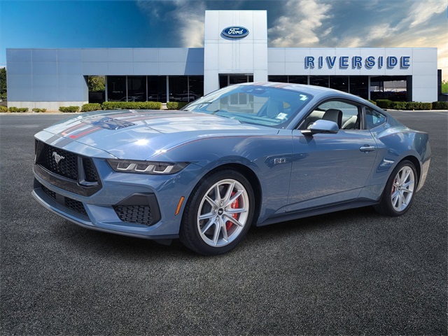 2024 Ford Mustang GT Premium photo 3