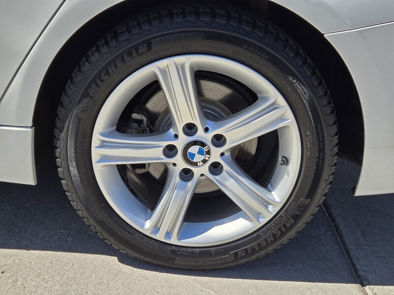 2015 Bmw 320i photo 4