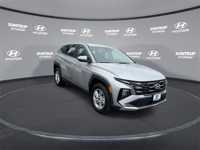 2025 Hyundai Tucson SE photo 3