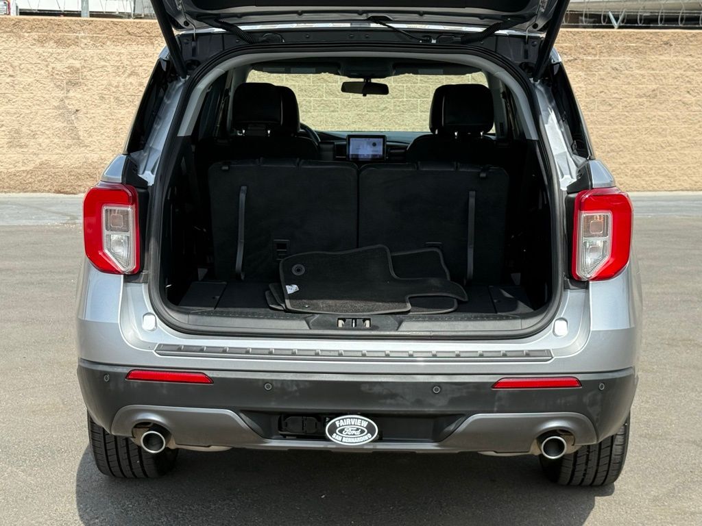 2022 Ford Explorer XLT photo 18