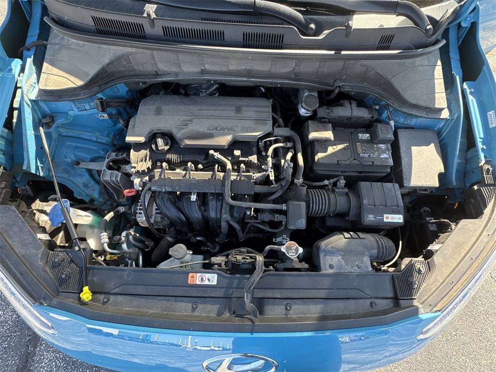 2022 Hyundai Kona SEL photo 17
