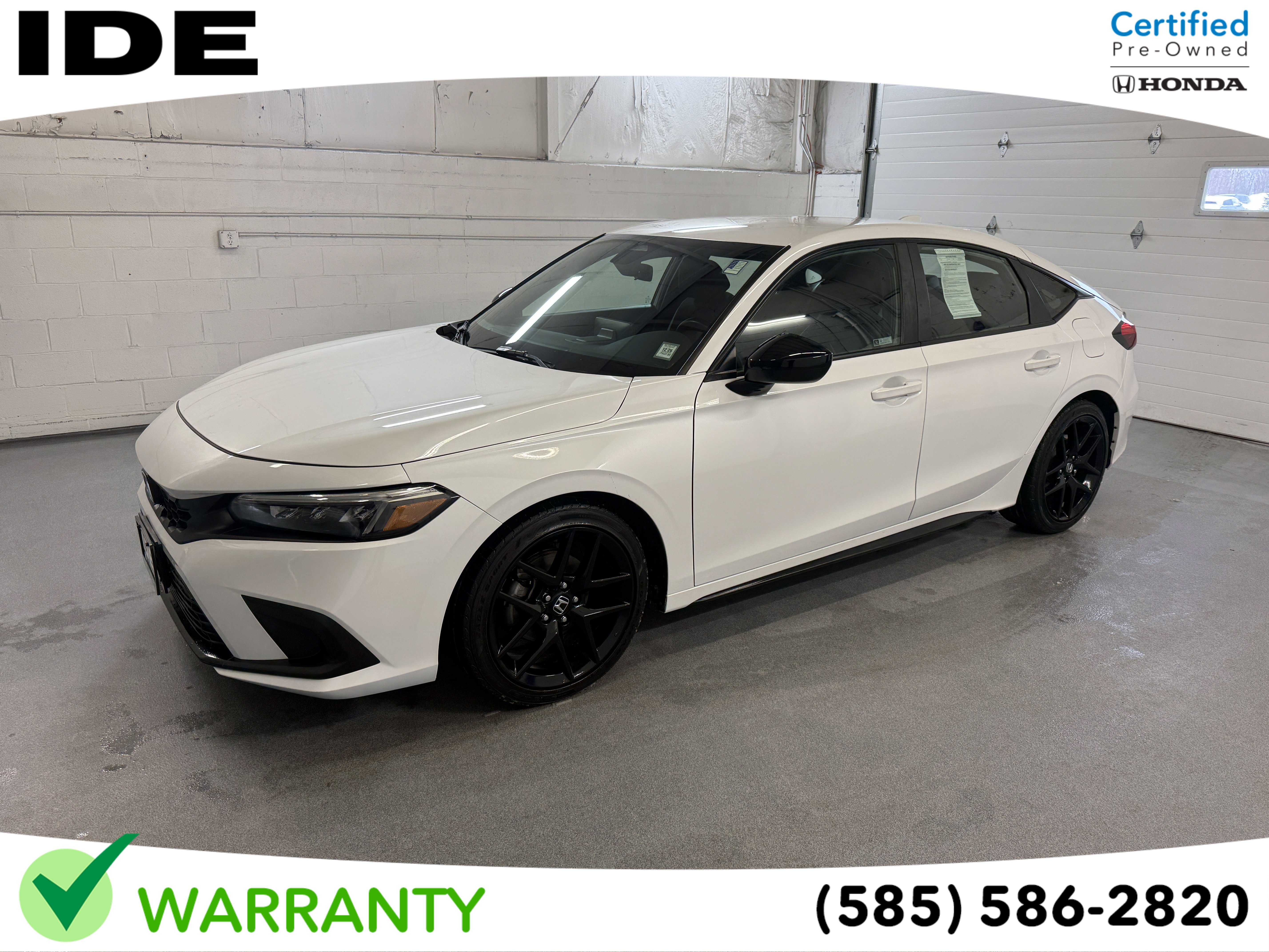 2023 Honda Civic Hatchback Sport's photo