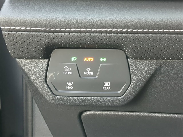 2026 Volkswagen Atlas SE photo 20