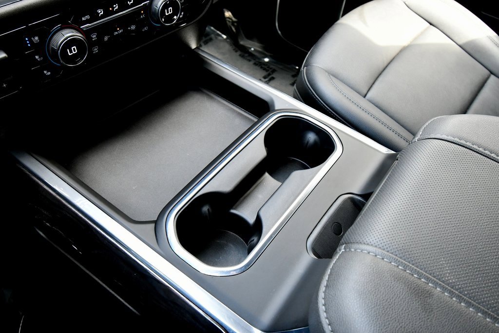 2025 Chevrolet Silverado 3500HD LTZ photo 23
