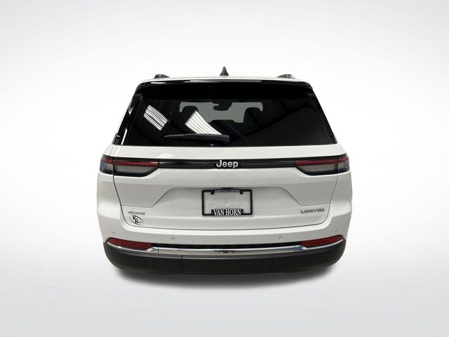 2024 Jeep Grand Cherokee Limited photo 11
