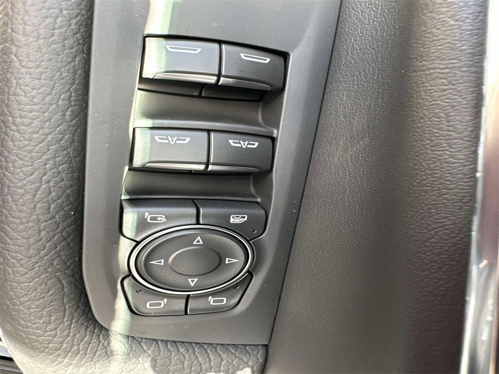 2025 Gmc Yukon Denali photo 17