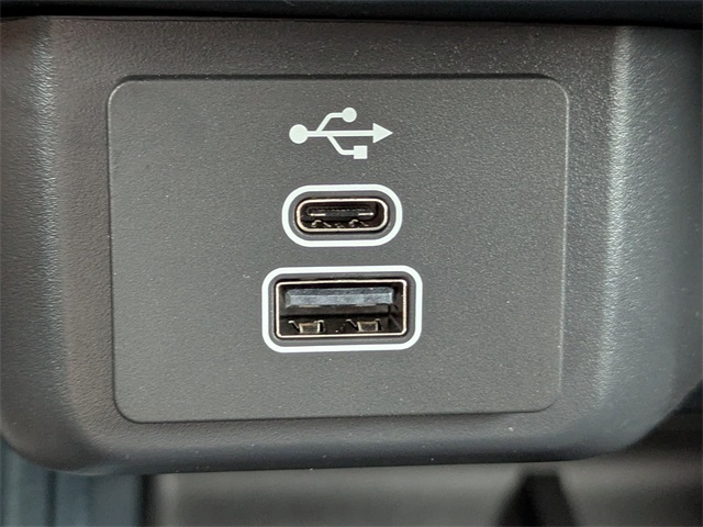 2025 Ford Maverick XL photo 19