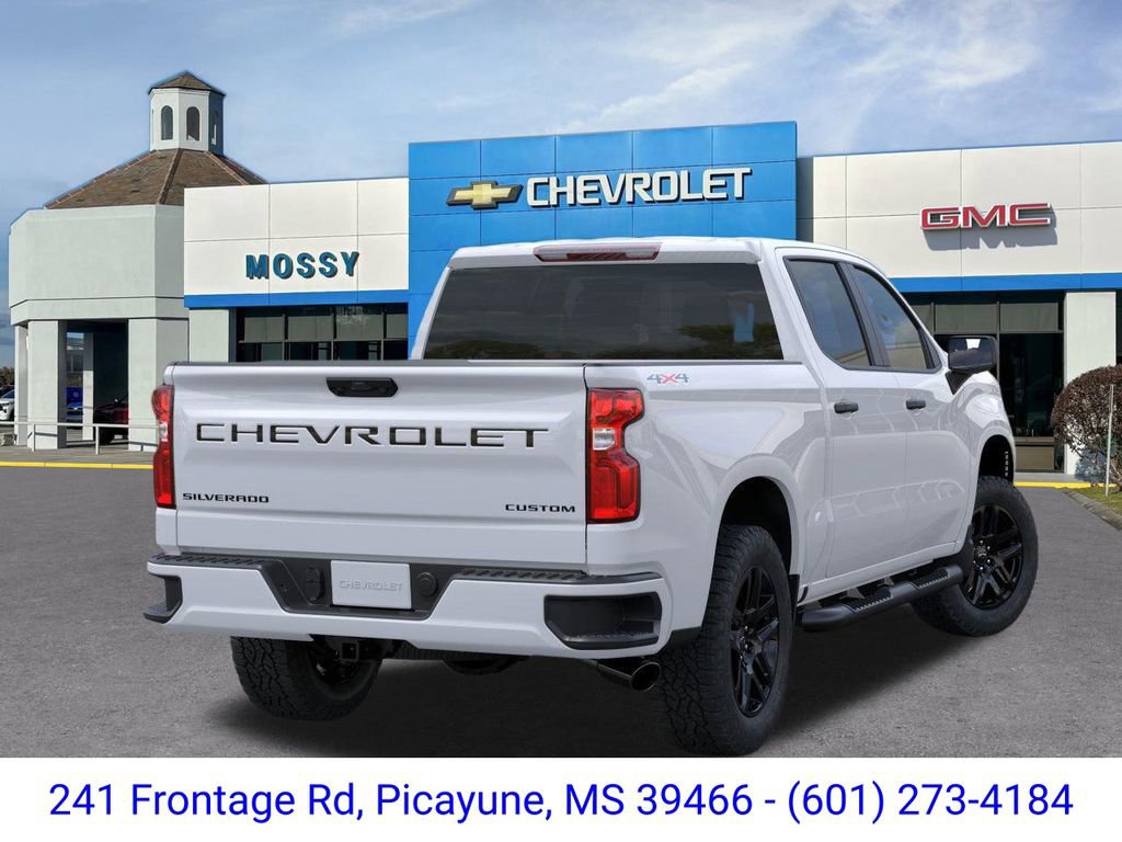2026 Chevrolet Silverado 1500 Custom photo 3