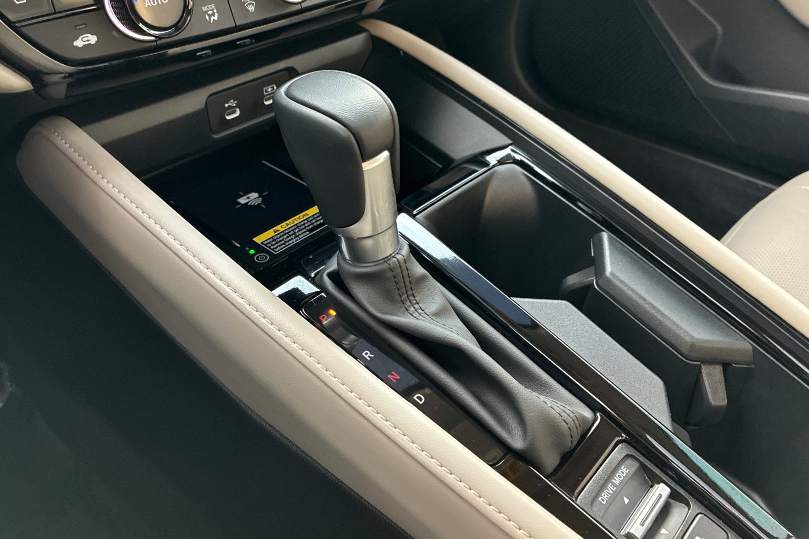2024 Honda Accord Hybrid Touring photo 22
