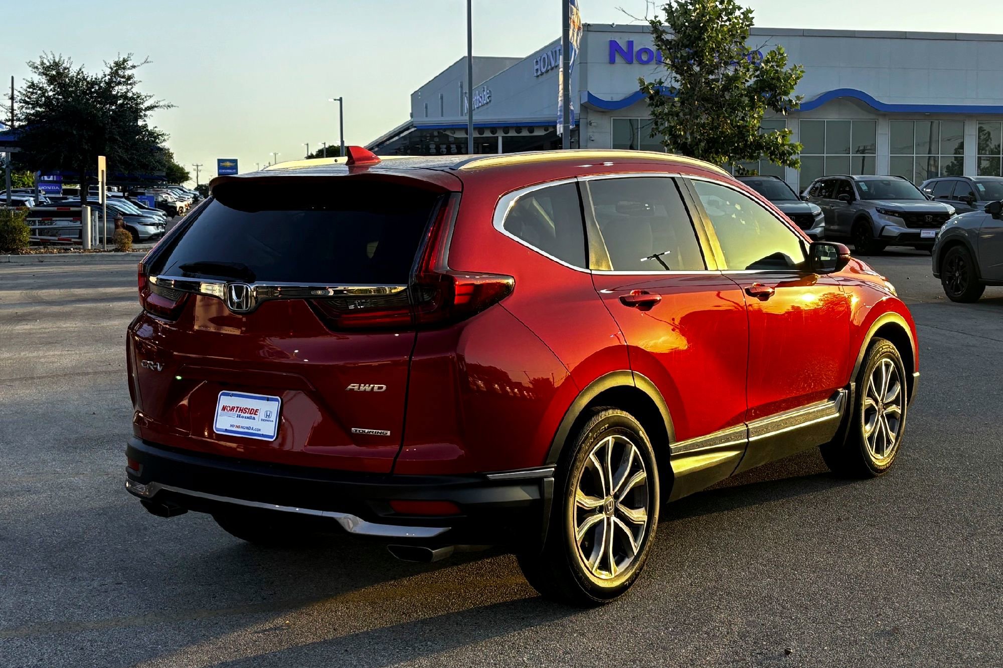 2022 Honda CR-V Touring photo 4
