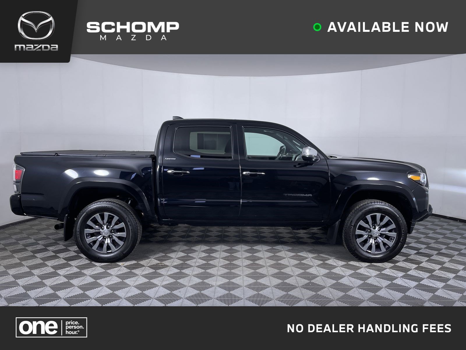 2022 Toyota Tacoma Limited's photo