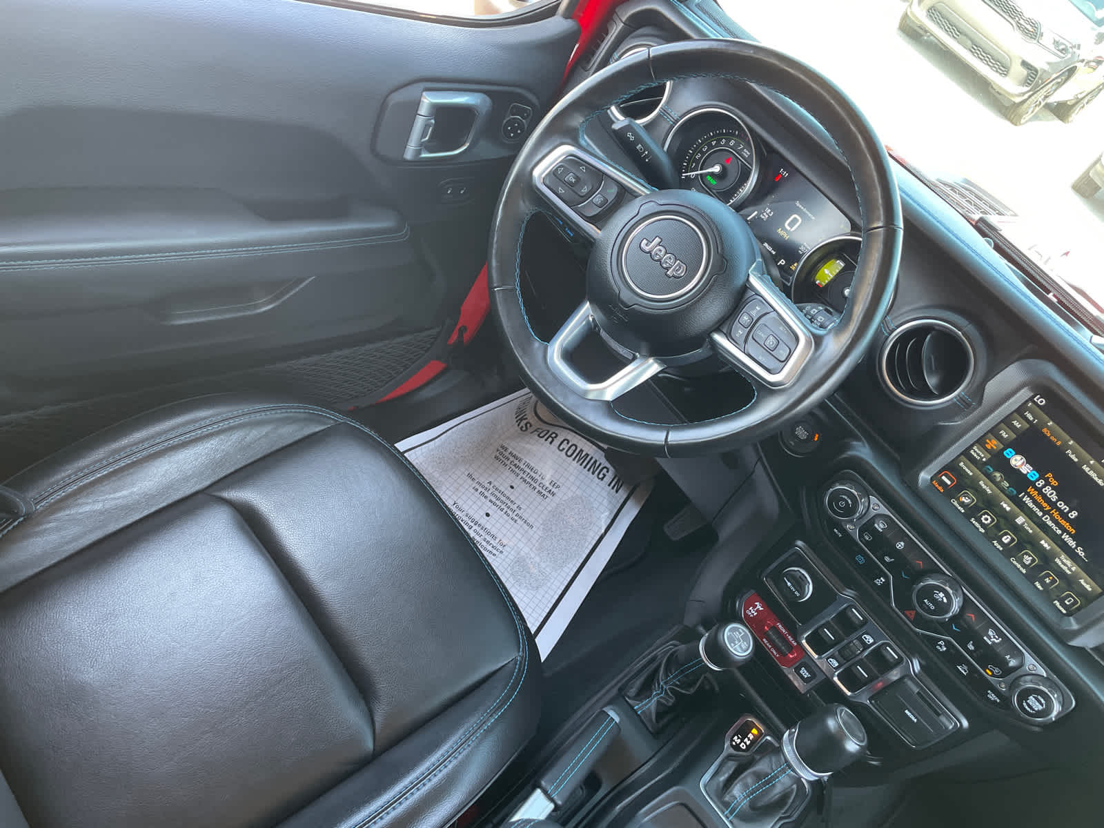 2022 Jeep Wrangler 4xe Unlimited Rubicon photo 14