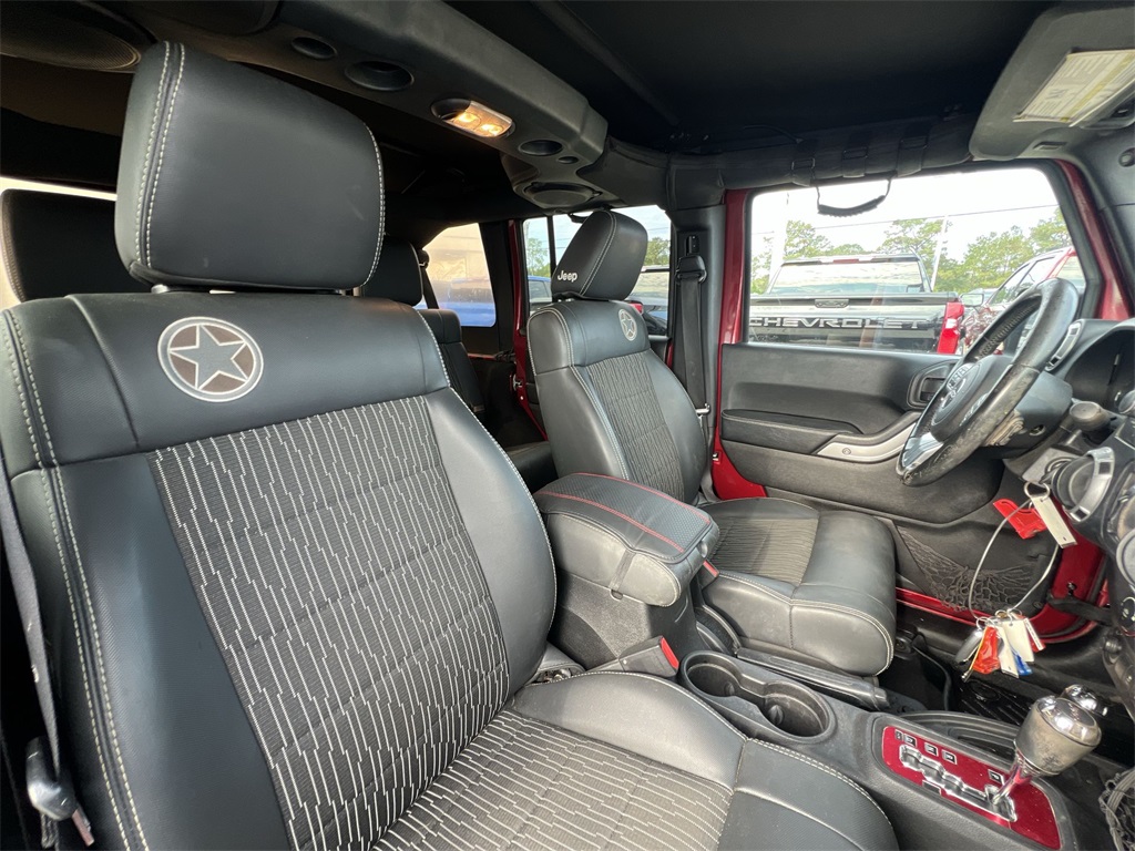 2012 Jeep Wrangler Unlimited Freedom photo 15