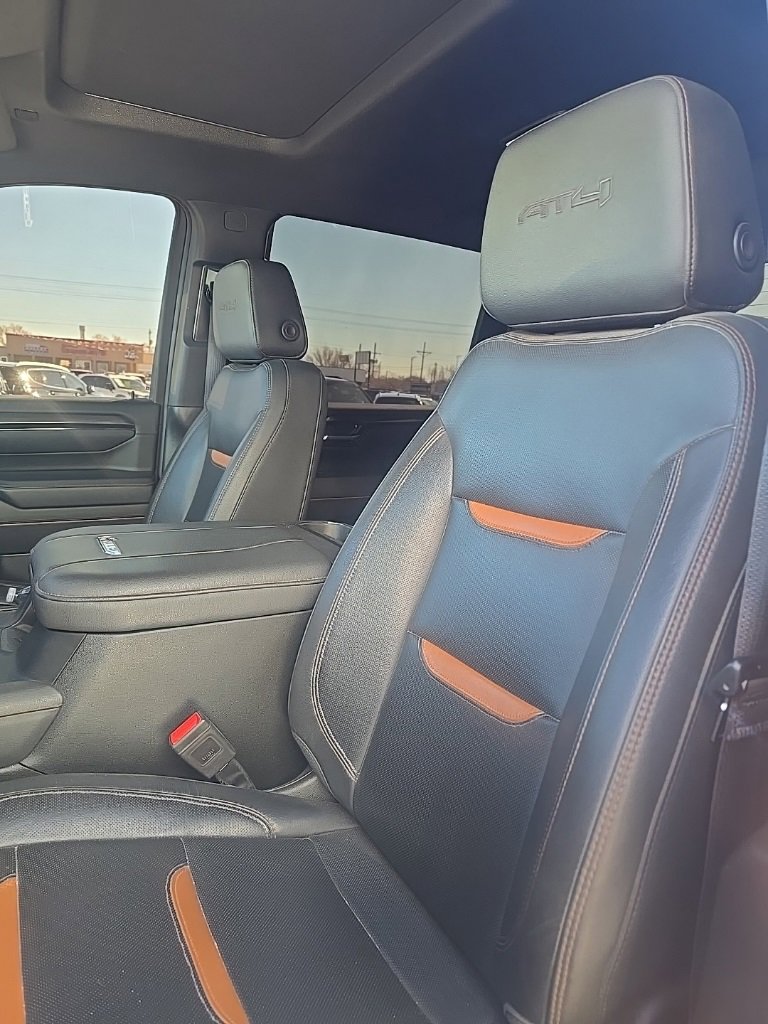 2024 GMC Sierra 2500HD AT4's photo