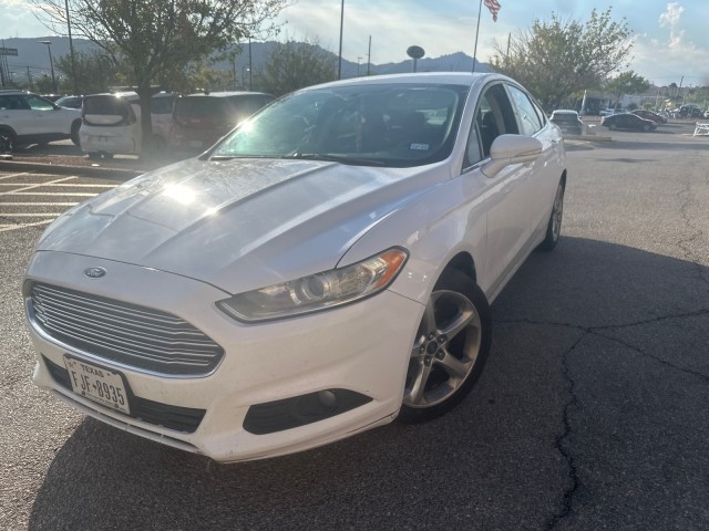 Used 2015 WHITE Ford SE image 11