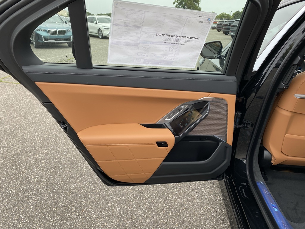 2026 Bmw 740i xDrive Sedan photo 4