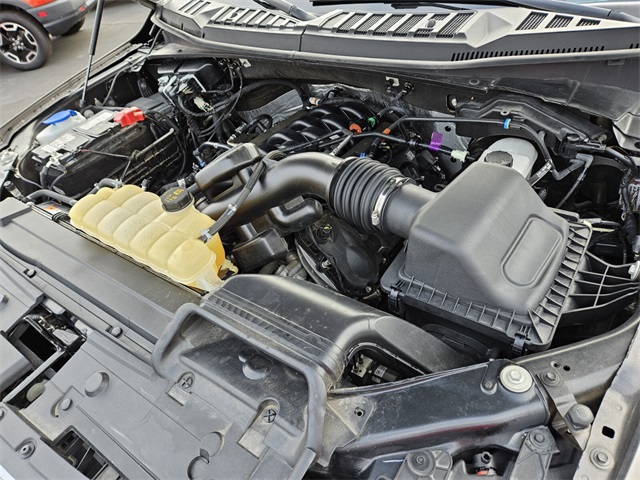 2020 Ford F-150 XLT photo 17