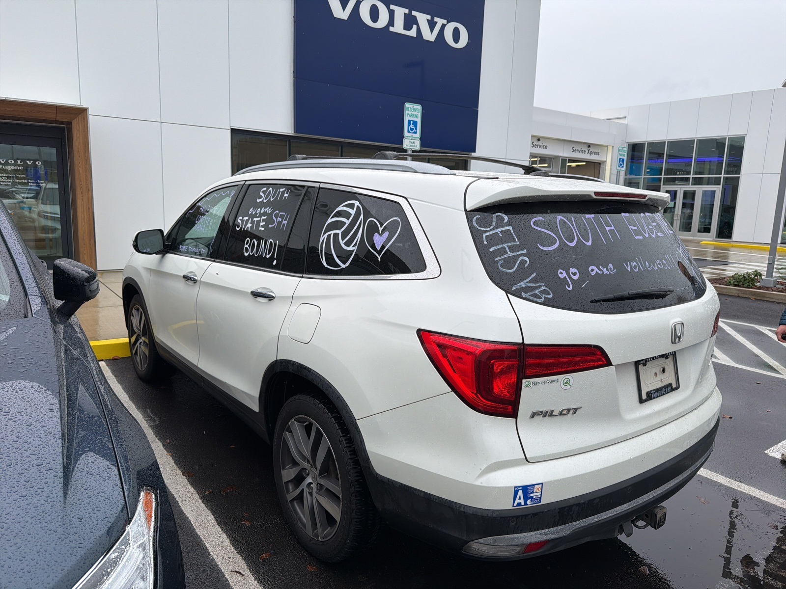 2017 Honda Pilot Touring photo 3