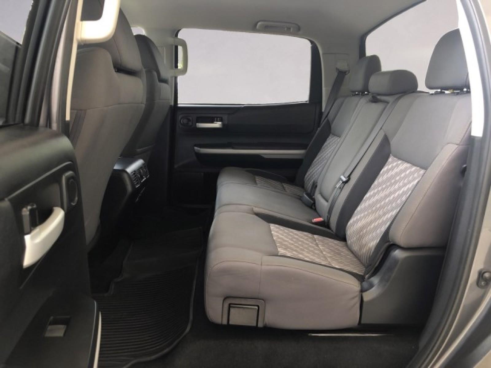2019 Toyota Tundra SR5 CrewMax photo 11