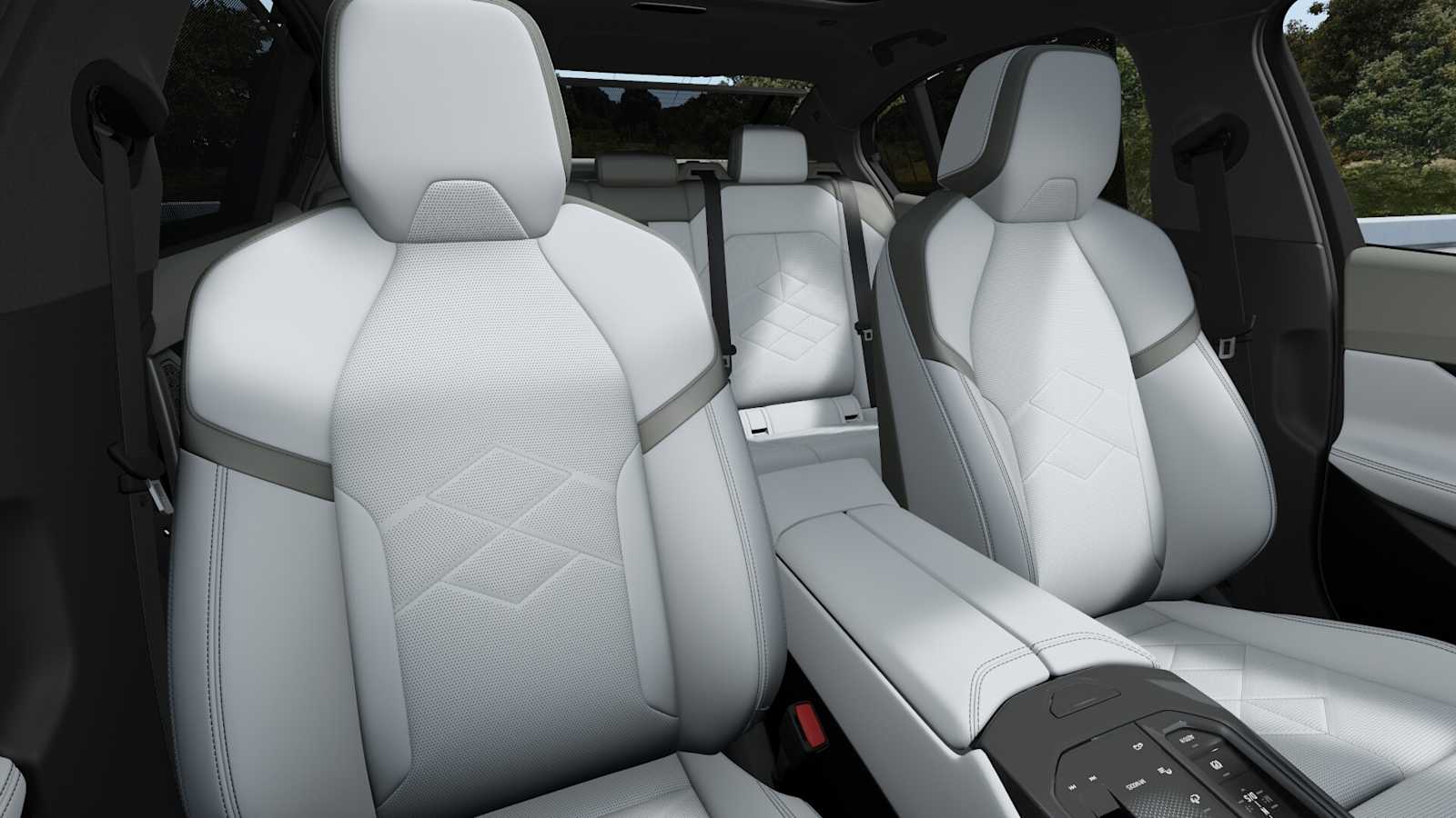 2026 Bmw 550e xDrive photo 11