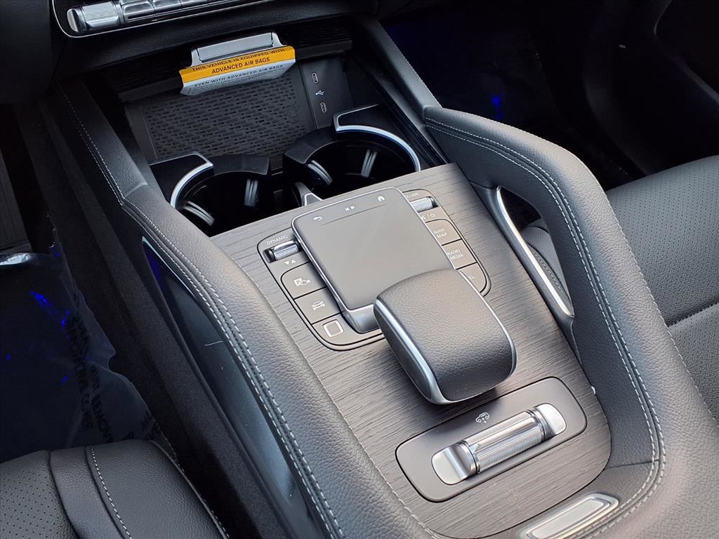 2026 Mercedes Benz GLS 450 4MATIC photo 7