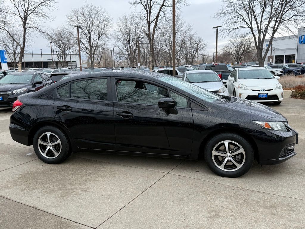 2015 Honda Civic SE photo 3