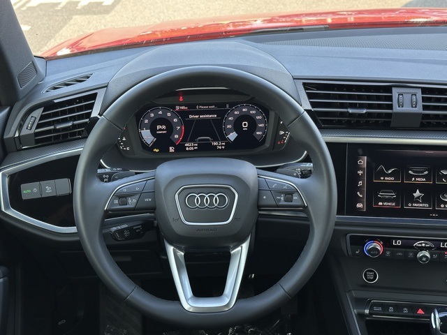 2025 Audi Q3 Premium S line photo 9