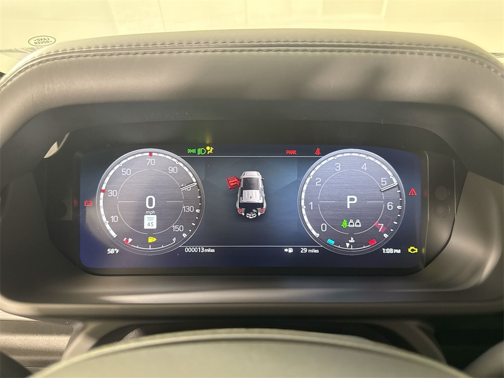 2025 Land Rover Defender 110 S photo 11