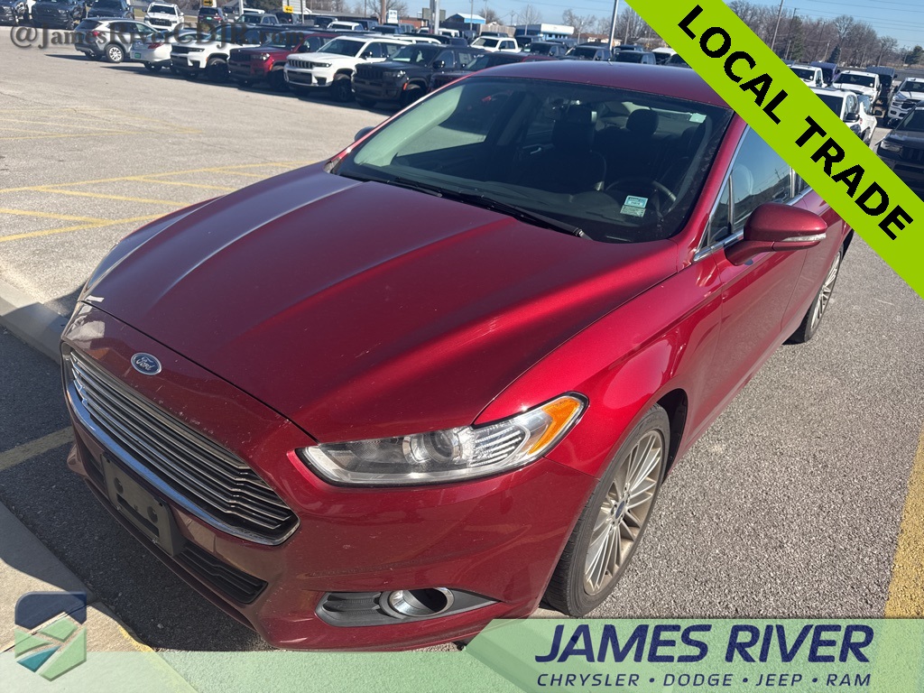 2014 Ford Fusion SE's photo