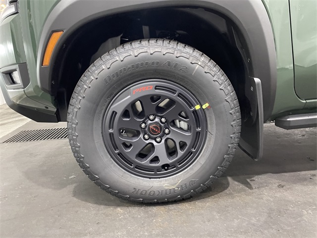 2025 Nissan Frontier PRO-4X photo 21