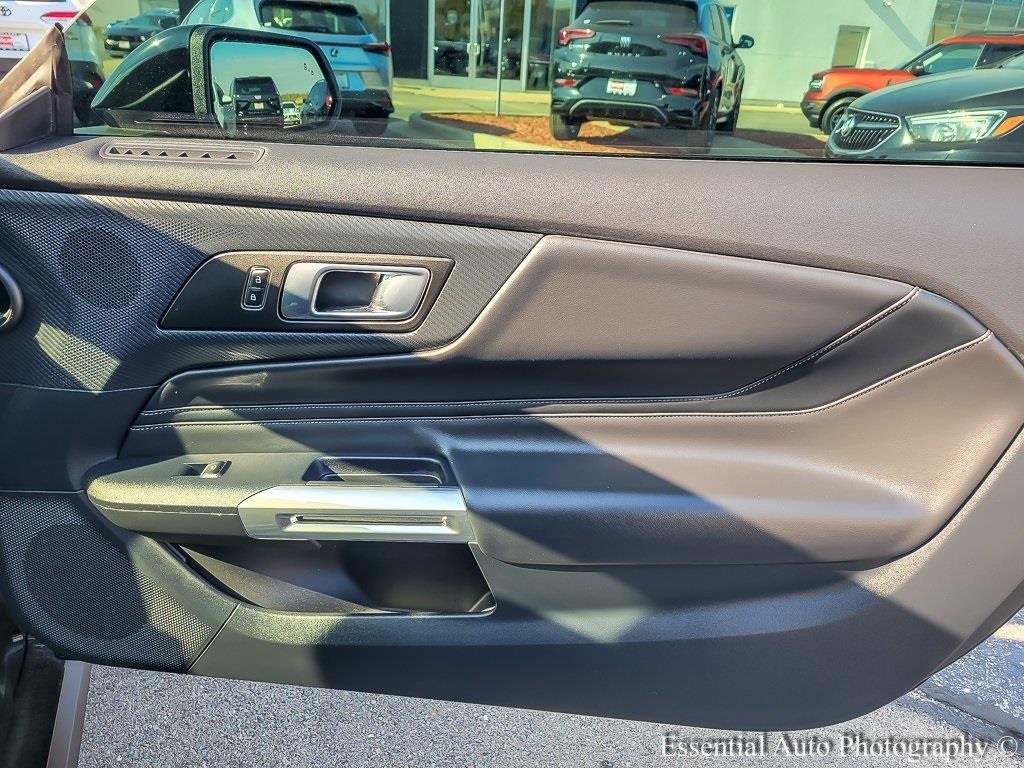 2024 FORD MUSTANG - Image 16