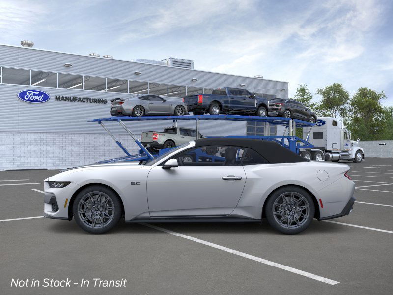 2025 Ford Mustang GT Premium Convertible photo 3