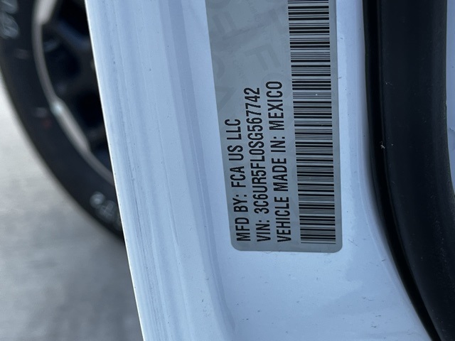 2025 Ram 2500 Laramie photo 28
