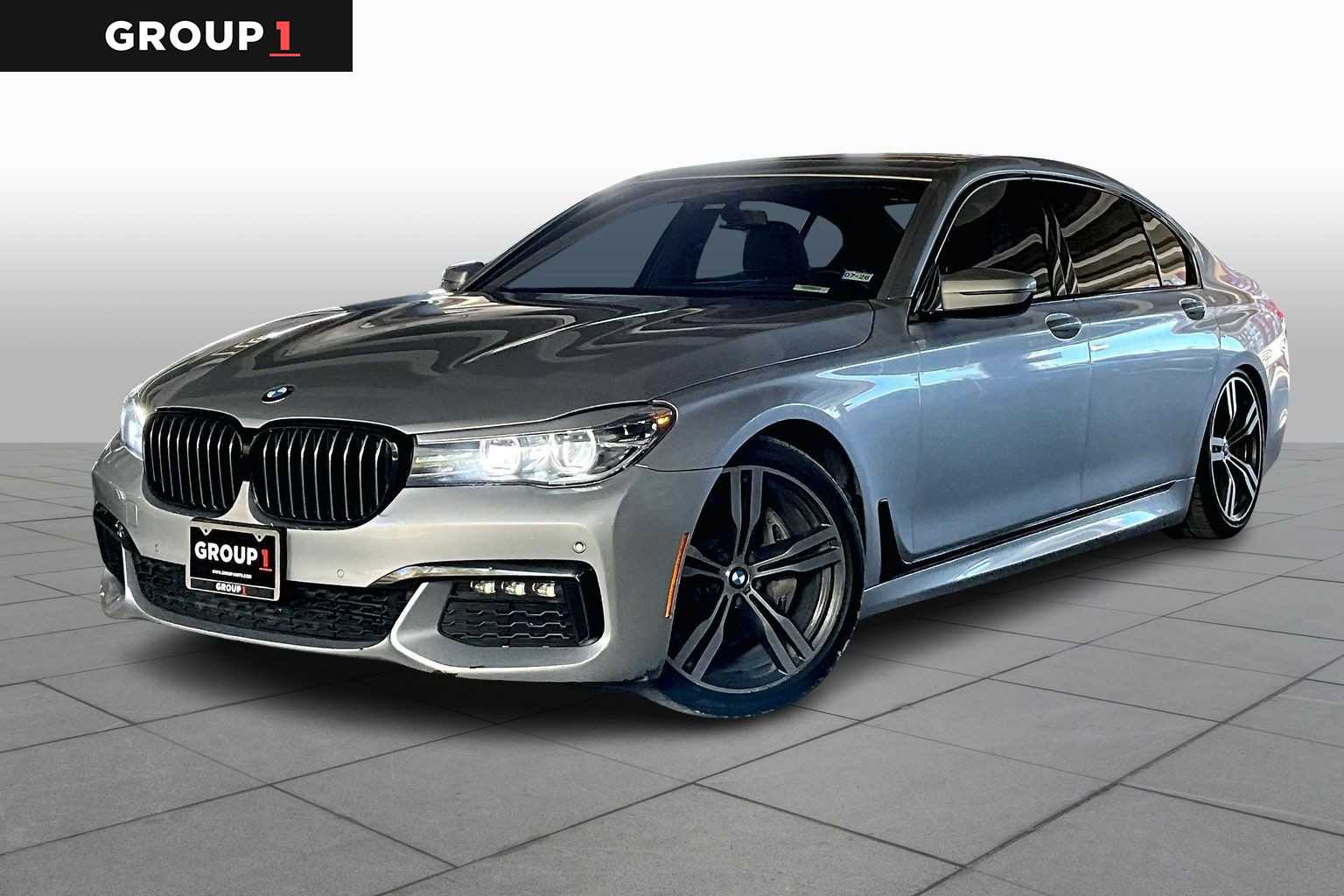 2019 BMW 7 Series 740i's photo