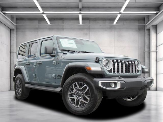 2026 Jeep Wrangler 4-Door Sahara's photo