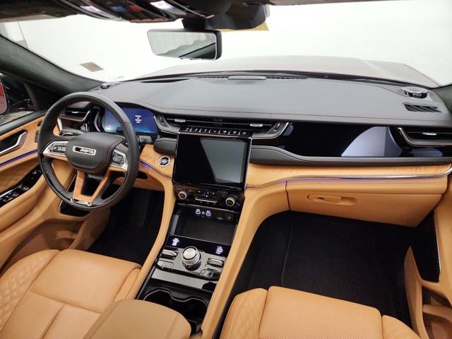 2023 Jeep Grand Cherokee Summit Reserve 4xe photo 18