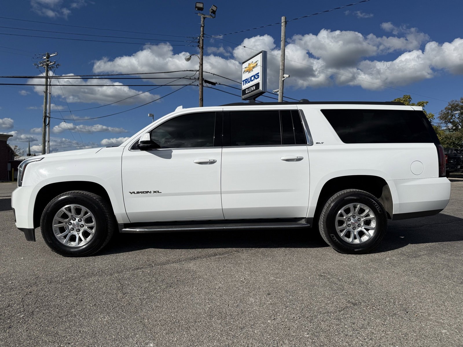 2019 Gmc Yukon XL SLT photo 4