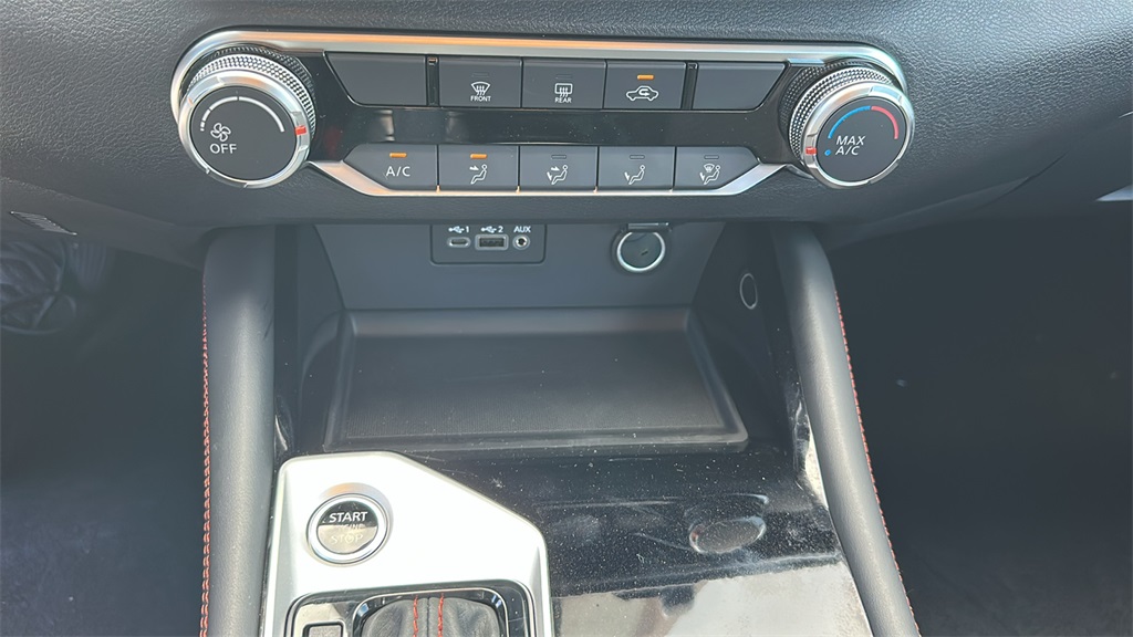 2025 Nissan Altima SR photo 23