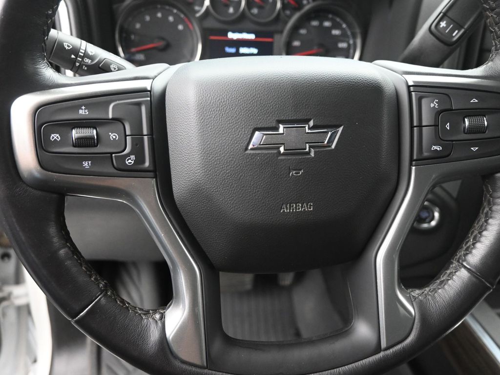 2022 Chevrolet Silverado 1500 LT Trail Boss photo 11