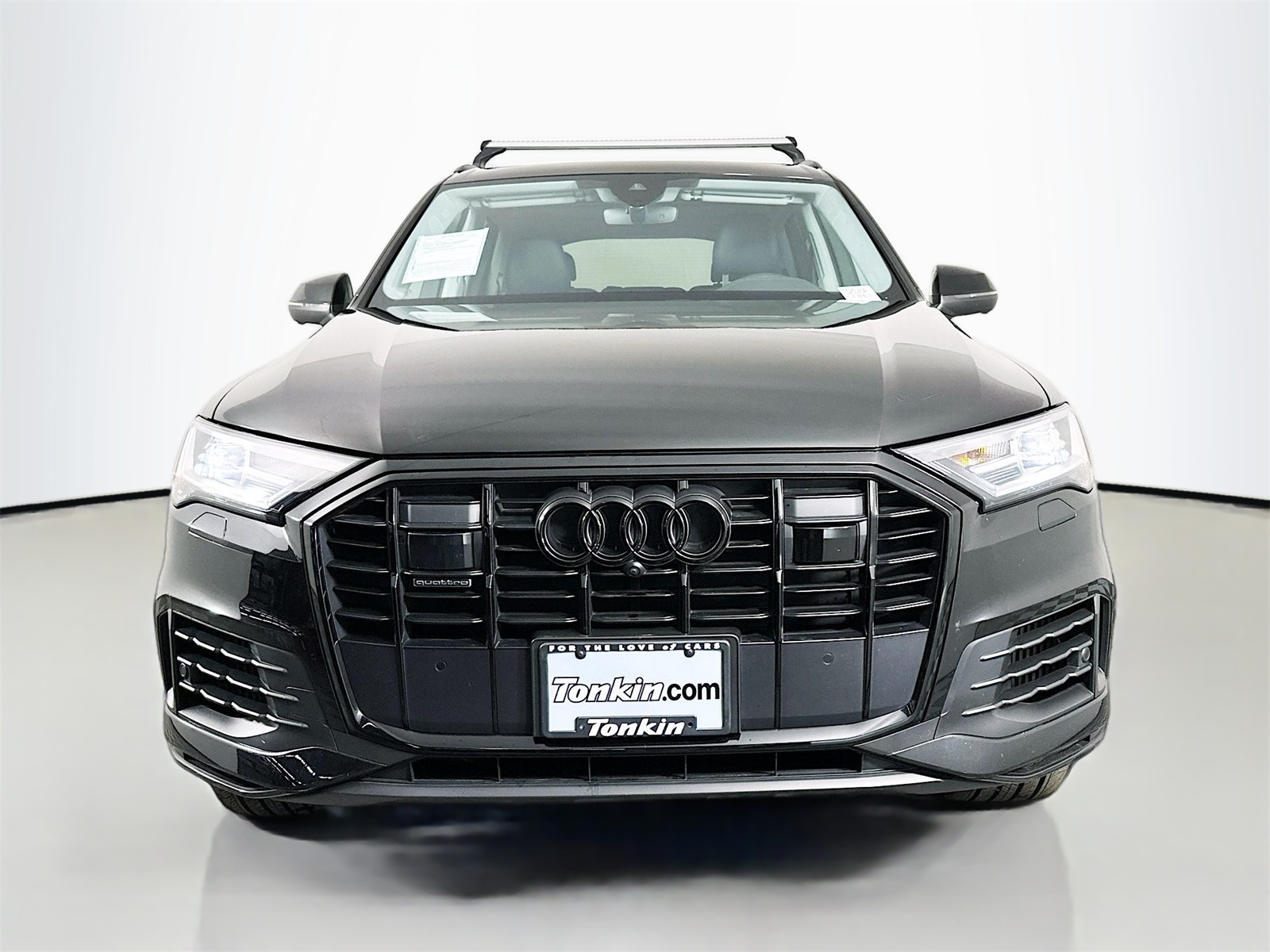 2023 Audi Q7 55 Premium Plus photo 2