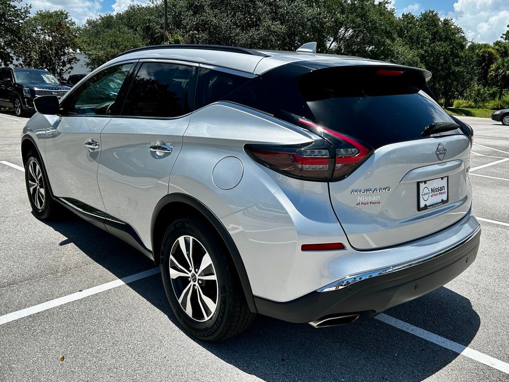2023 Nissan Murano SV photo 4