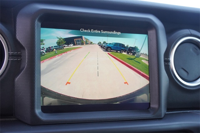 2023 Jeep Wrangler Sahara 4xe photo 21