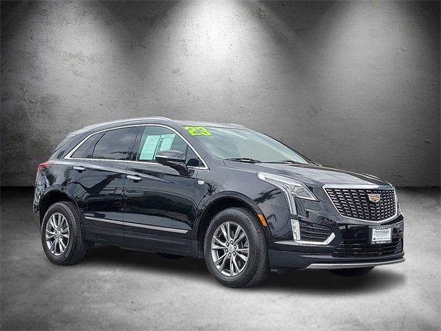 2023 Cadillac XT5 Premium Luxury photo 3