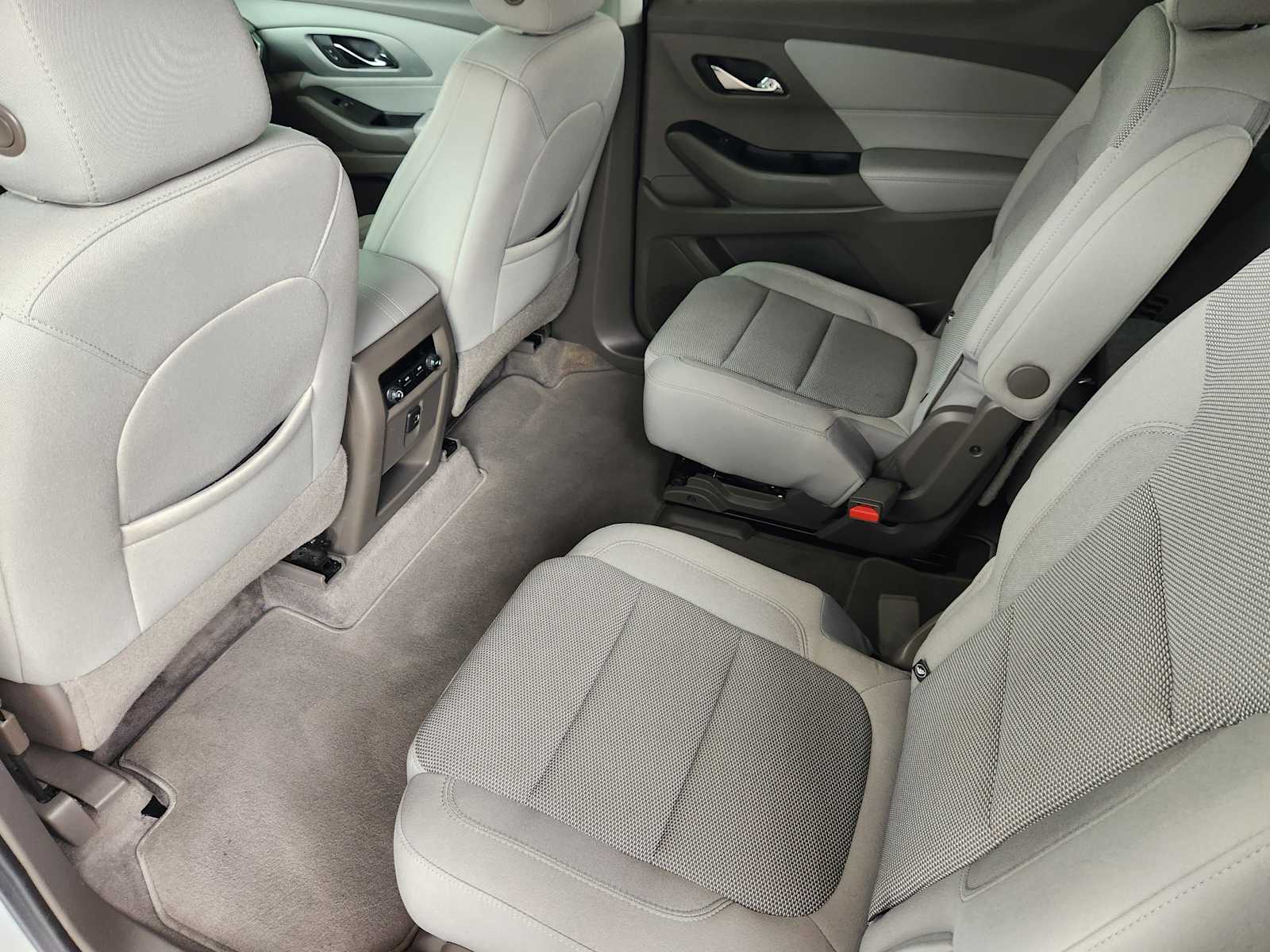 2020 Chevrolet Traverse Cloth photo 26