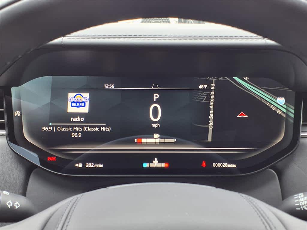 2025 Land Rover Range Rover SV - Photo 14