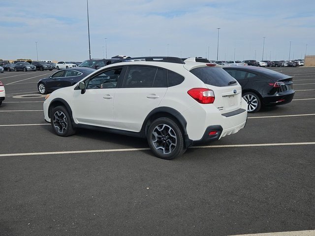 2016 Subaru Crosstrek Limited photo 3
