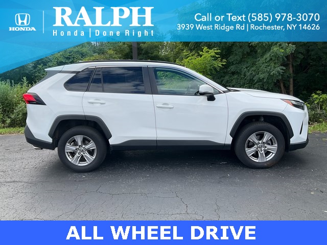 2022 Toyota RAV4 XLE