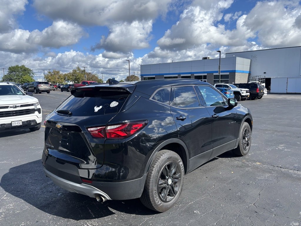 2020 Chevrolet Blazer 2LT photo 2
