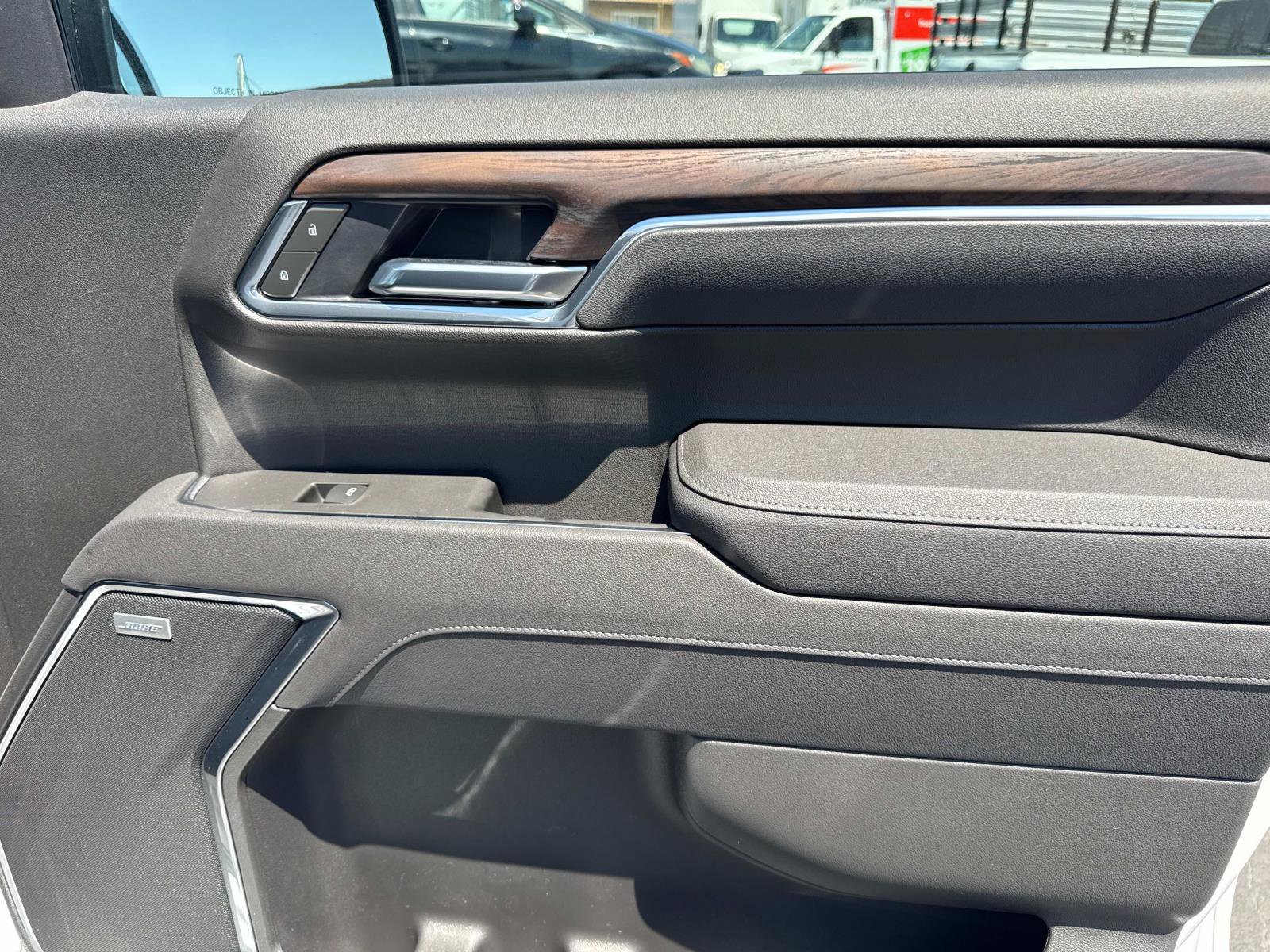 2025 Gmc Sierra 1500 SLT photo 26