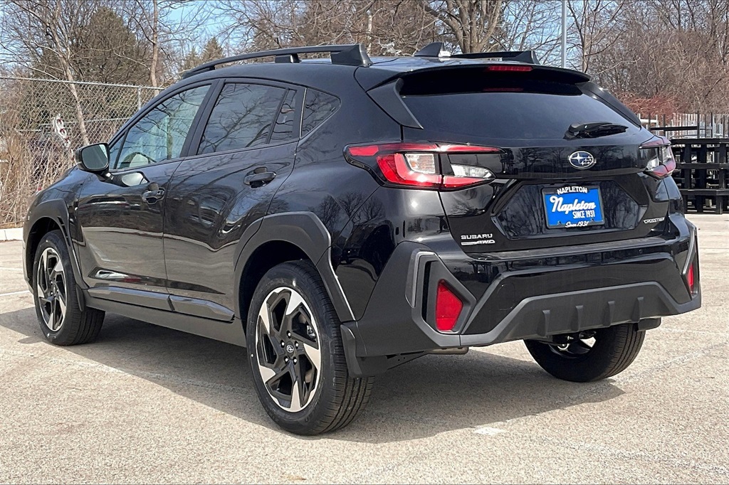 2025 Subaru Crosstrek Limited photo 2